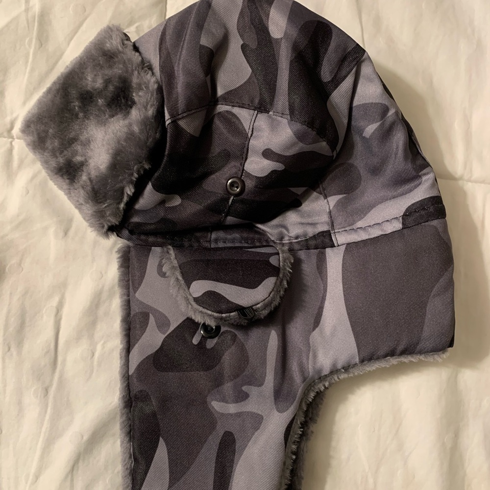 NWOT - Trapper Hat